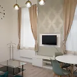 B70-1 - Park Panorama - Location By Bqa * Budapest
